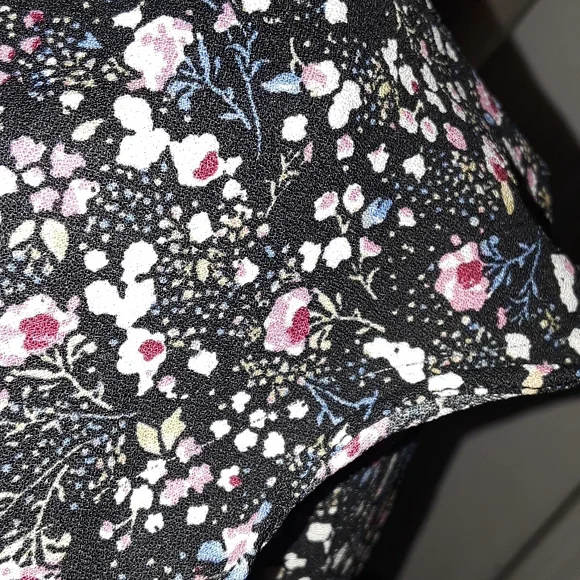 Forever 21 ditzy floral ruffle sleeve elastic waist boho top sz M pretty blouse - Picture 11 of 14